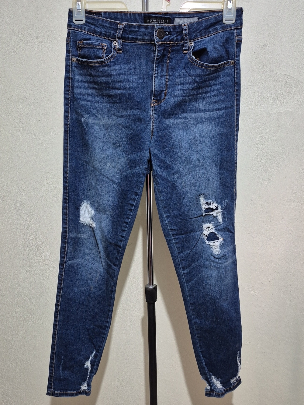 Aeropostale Women's Dark Blue Distressed Skinny Jeans